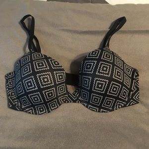 PINK Victoria’s Secret bra 32D